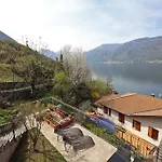 Casa Giulio In Lägenhet Lezzeno