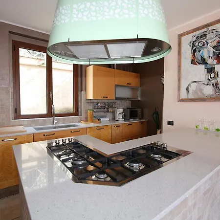 Casa Giulio In * לצנו