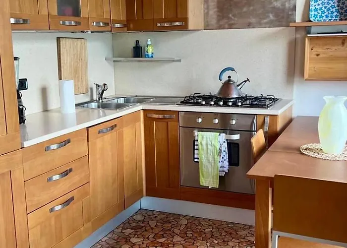 Casa Giulio In * 勒泽诺