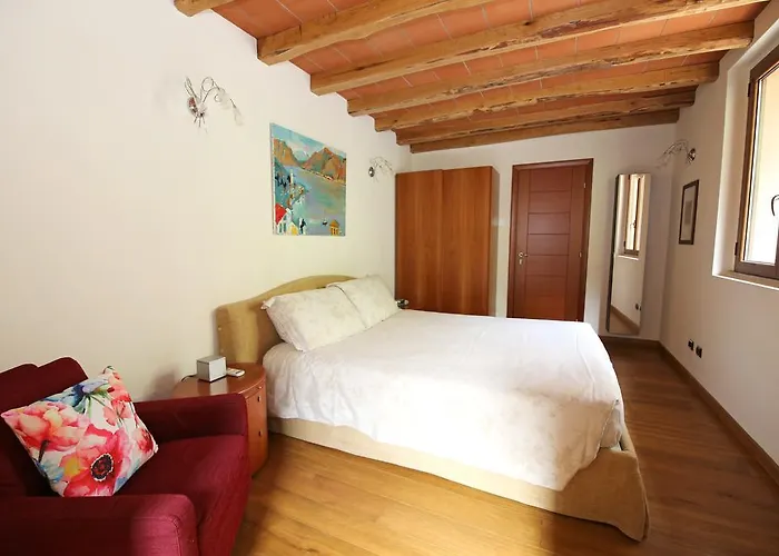 公寓 Casa Giulio In 勒泽诺