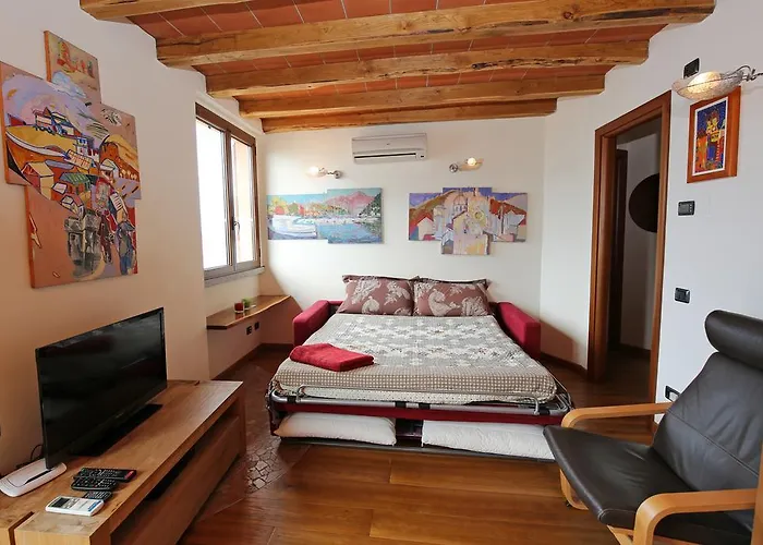 Casa Giulio In * 勒泽诺