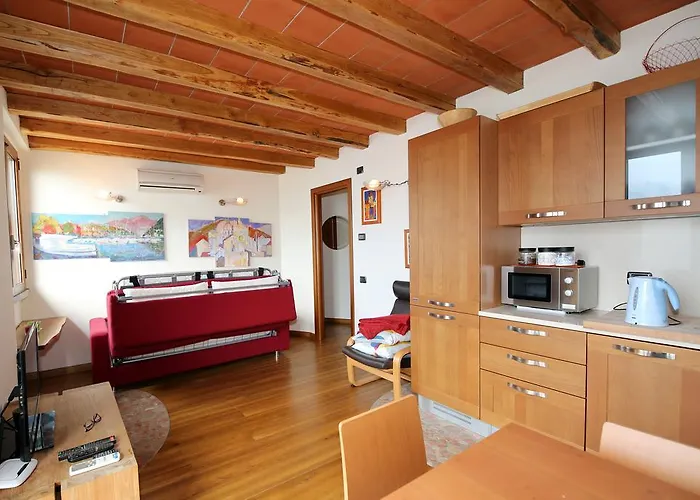 公寓 Casa Giulio In 勒泽诺